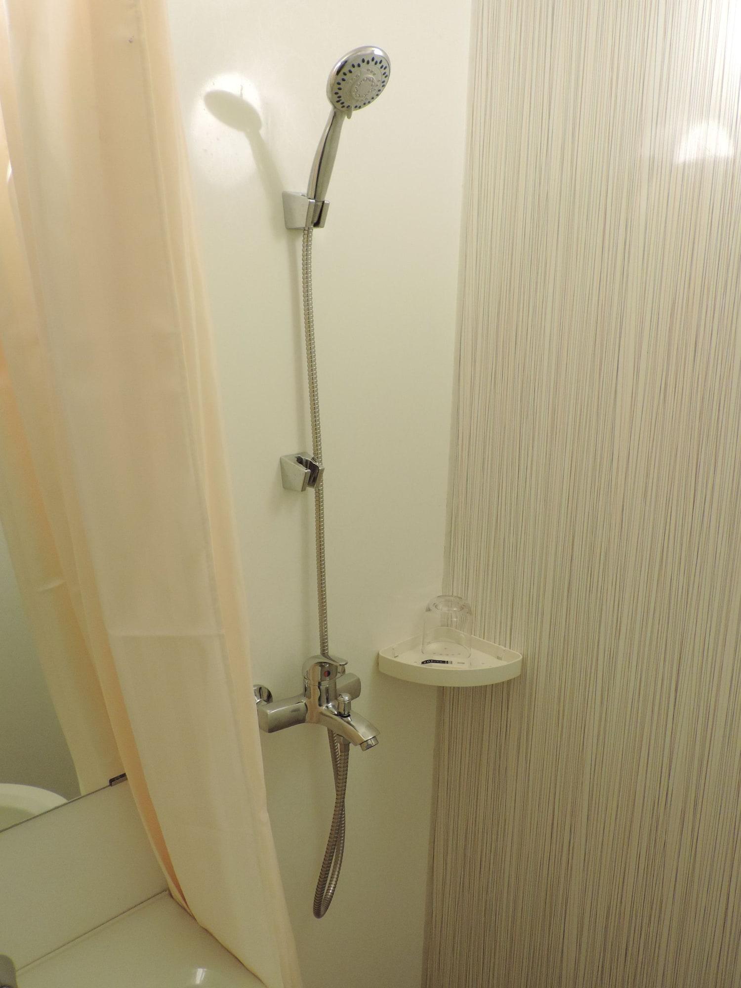 Zodiak Kebon Jati By Kagum Hotels Bandung Exterior photo